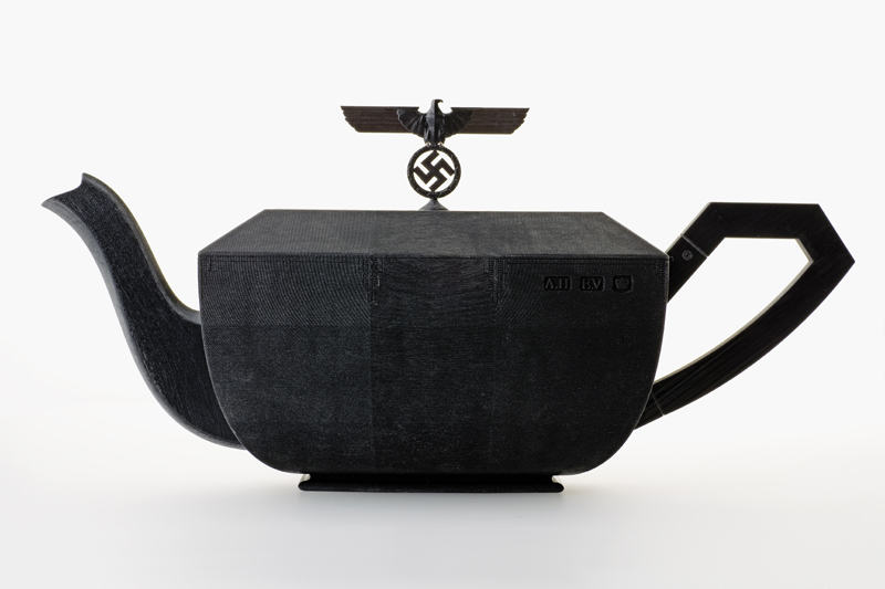 Goebbels's Teapot, Noam Toran